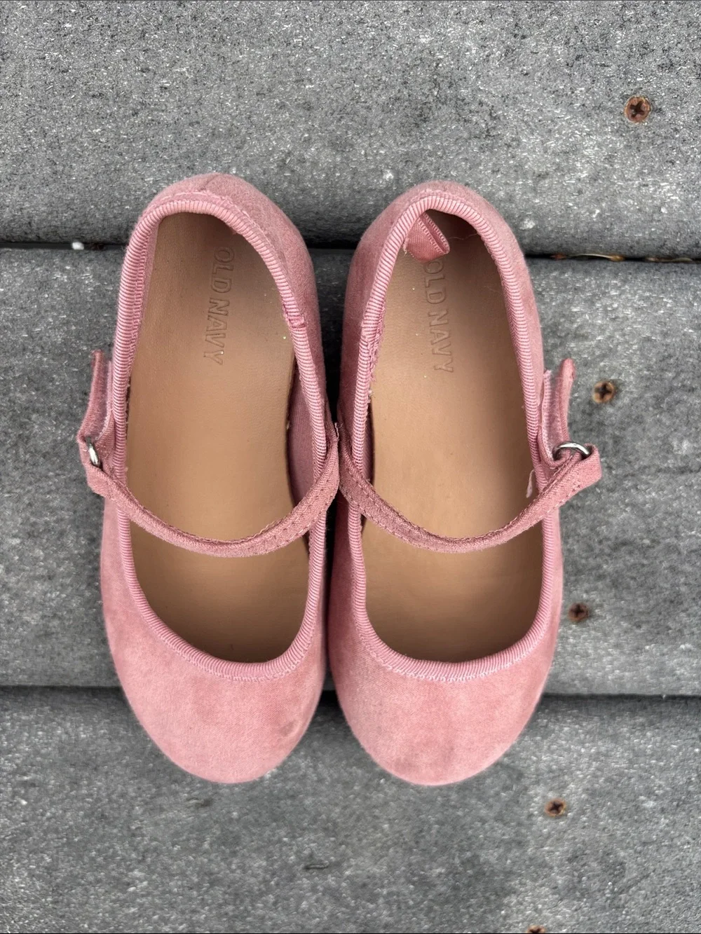 Old Navy Girls' Light Pink Mary Jane Shoes, Ballet Flats, Cute, Size Toddler 9